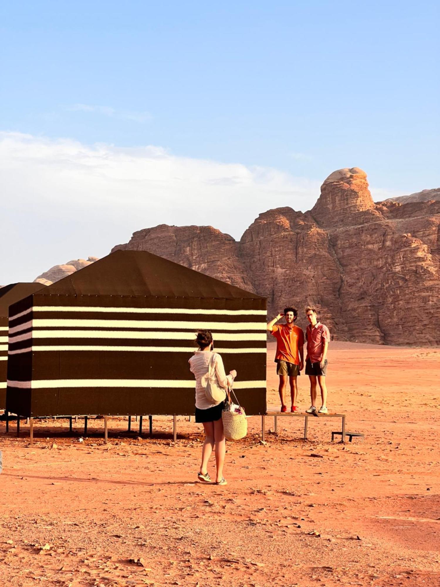Bed & Breakfast Desert Bird Camp *