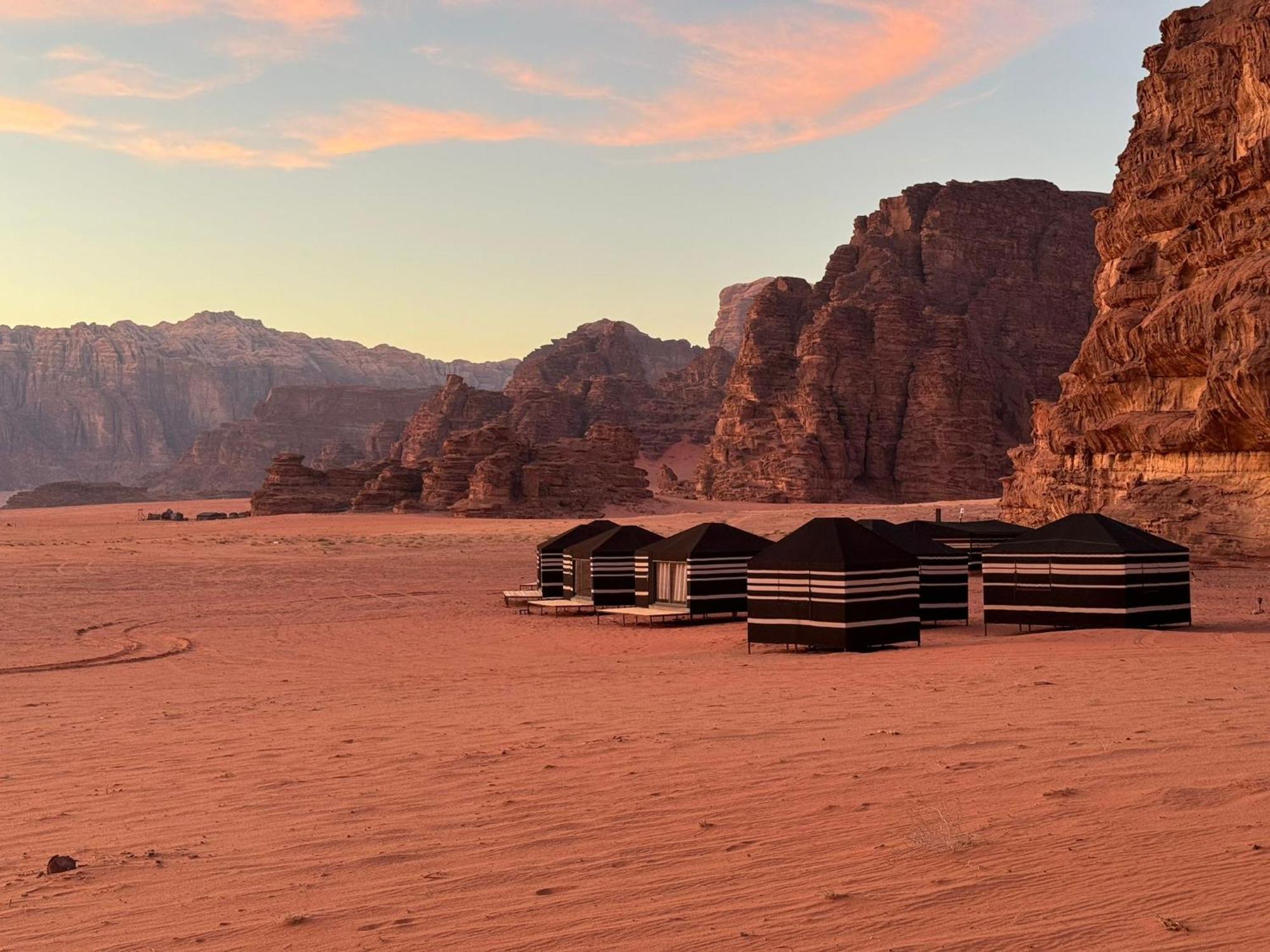 Desert Bird Camp Bed & Breakfast
