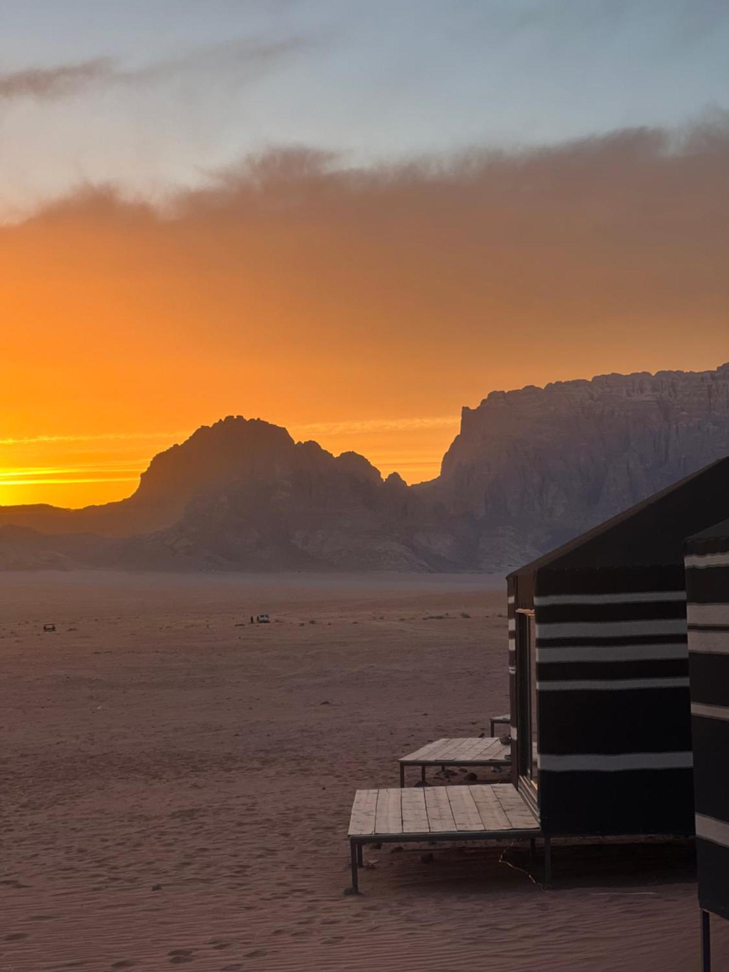 Bed & Breakfast Desert Bird Camp *
