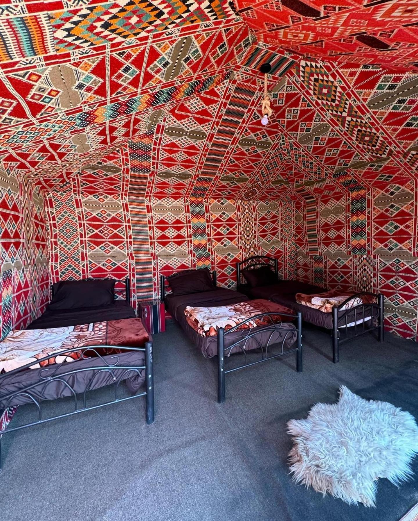 Desert Bird Camp * 瓦迪拉姆